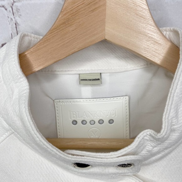 Blank NYC White Mesh Panel Moto Jacket Medium NWT - Picture 4 of 8